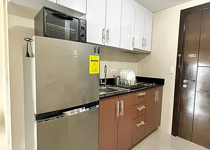 Luxury Condotel Across Naia Airport 4* Manille